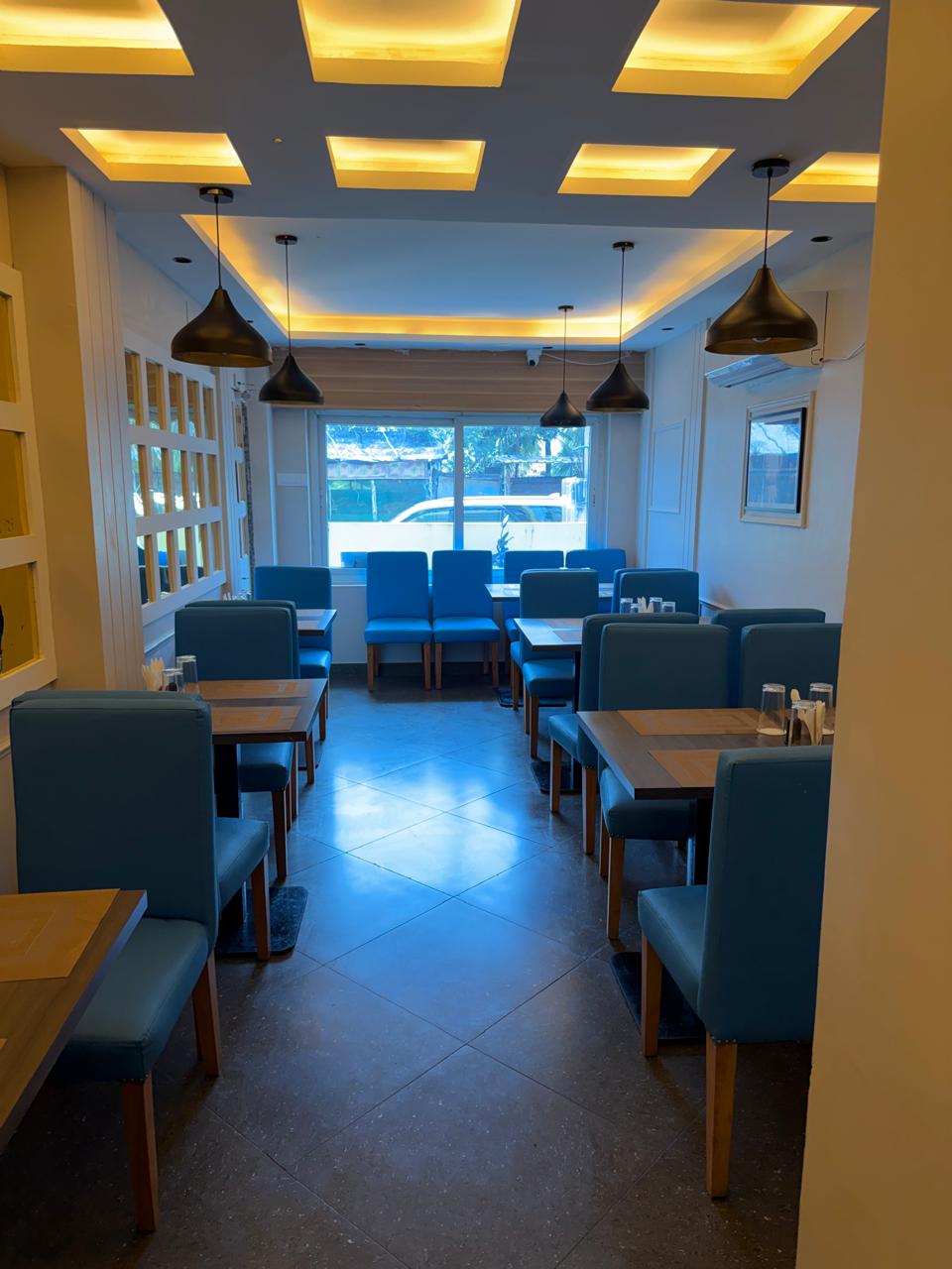Restaurant v2